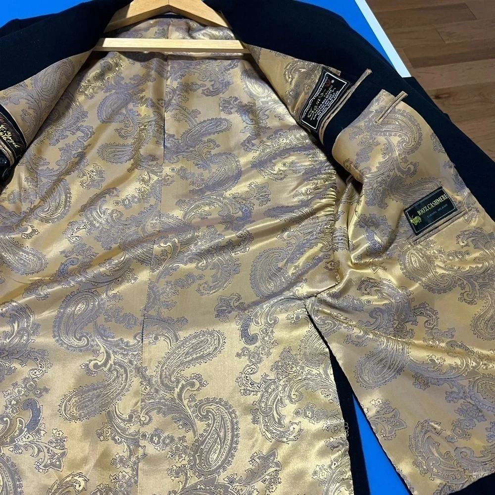 Sam’s Tailor Handmade 100% Cashmere Sport Coat. Size XL. Pristine Condition